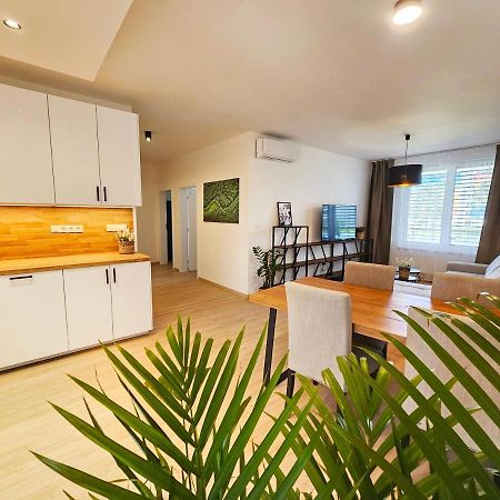 3 Room Apartment 2X Balcony, New Building, 21 브라티슬라바 외부 사진