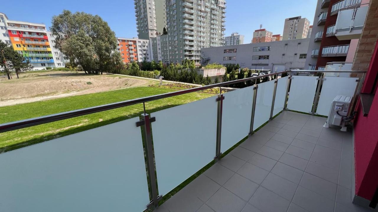 3 Room Apartment 2X Balcony, New Building, 21 브라티슬라바 외부 사진