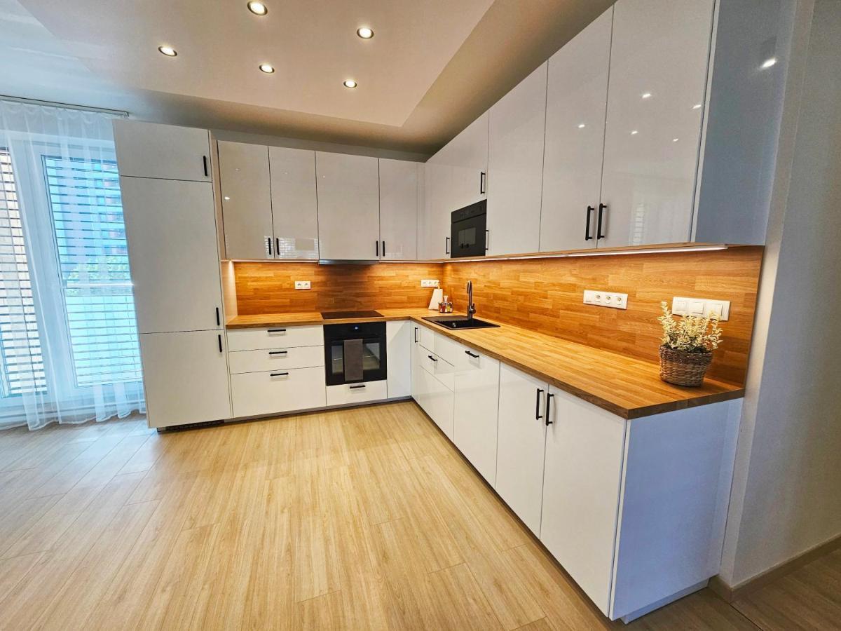 3 Room Apartment 2X Balcony, New Building, 21 브라티슬라바 외부 사진